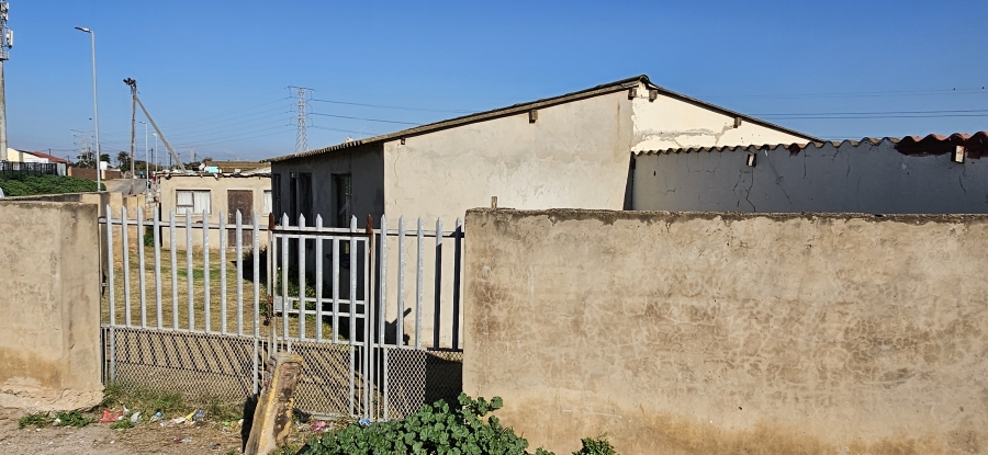1 Bedroom Property for Sale in New Brighton Eastern Cape